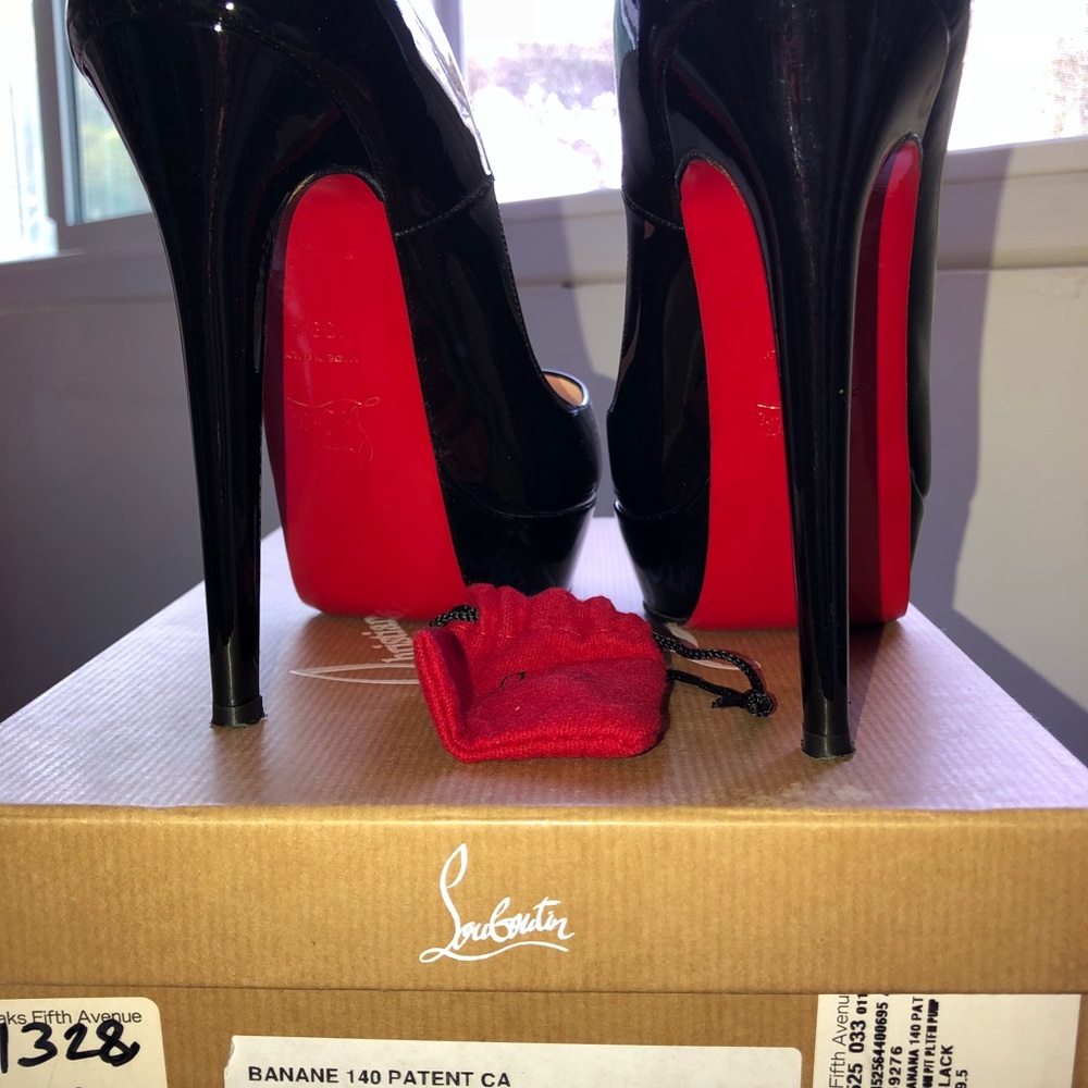 39.5 Christian Louboutin Banane 140 Patent Black
